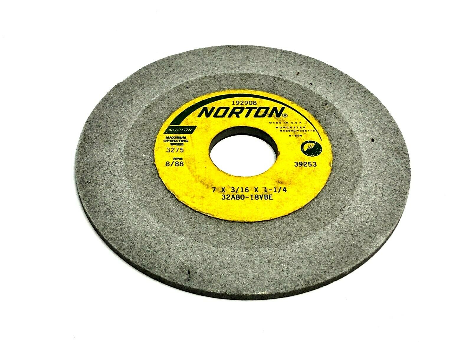 Norton 32A80-I8VBE Grinding Wheels 1-1/4" Bore 3600 RPM LOT OF 5 - Maverick Industrial Sales