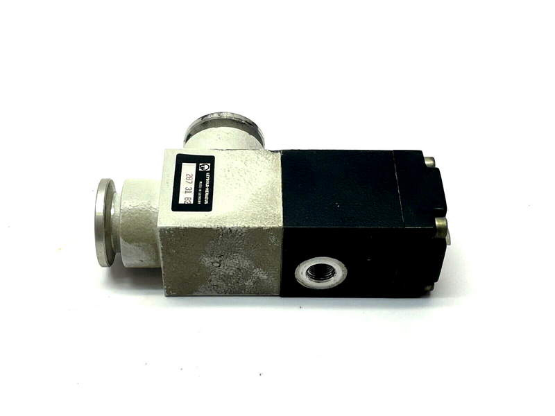 Leybold-Heraeus 287 31 B2 Right Angle Valve - Maverick Industrial Sales