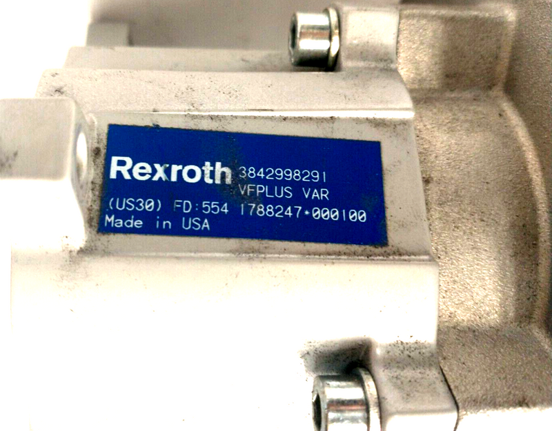 Bosch Rexroth 3842542193 Motor GKR04-2MHGR071C3, Lenze MDEMAXX071-32, DRIVE KIT - Maverick Industrial Sales