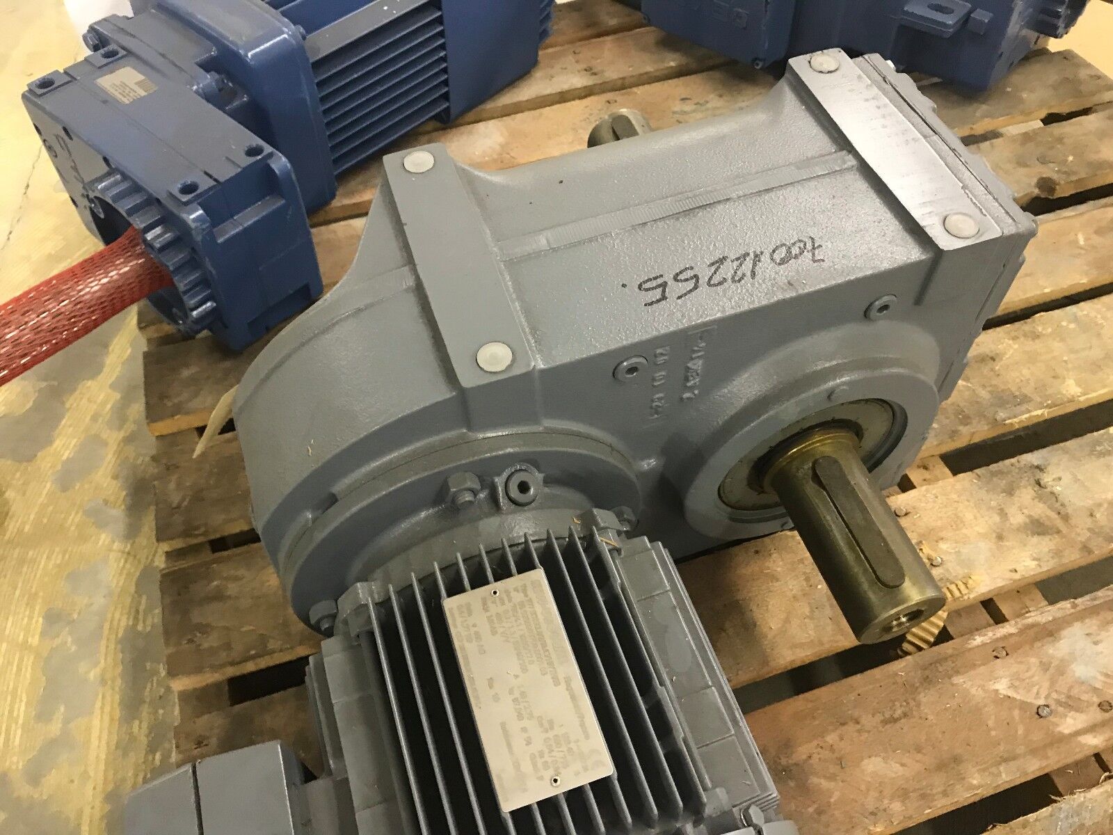 SEW-USOCOME F77 SDT90L8/2/BMG/HF/TH/IS Electric Motor & Reducer Drive 1.77HP - Maverick Industrial Sales