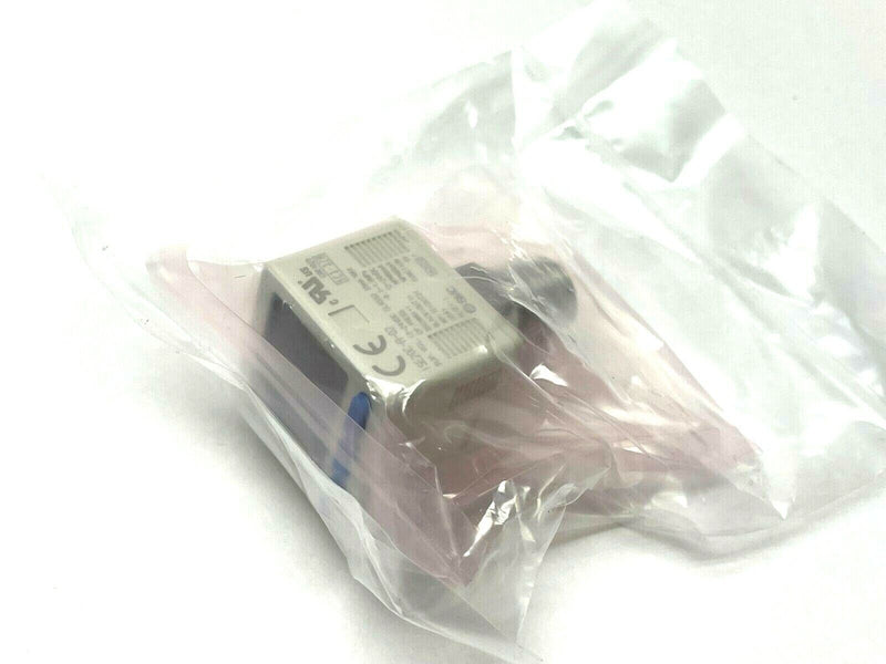 SMC 10-ISE20C-R-02-W Digital Pressure Switch - Maverick Industrial Sales