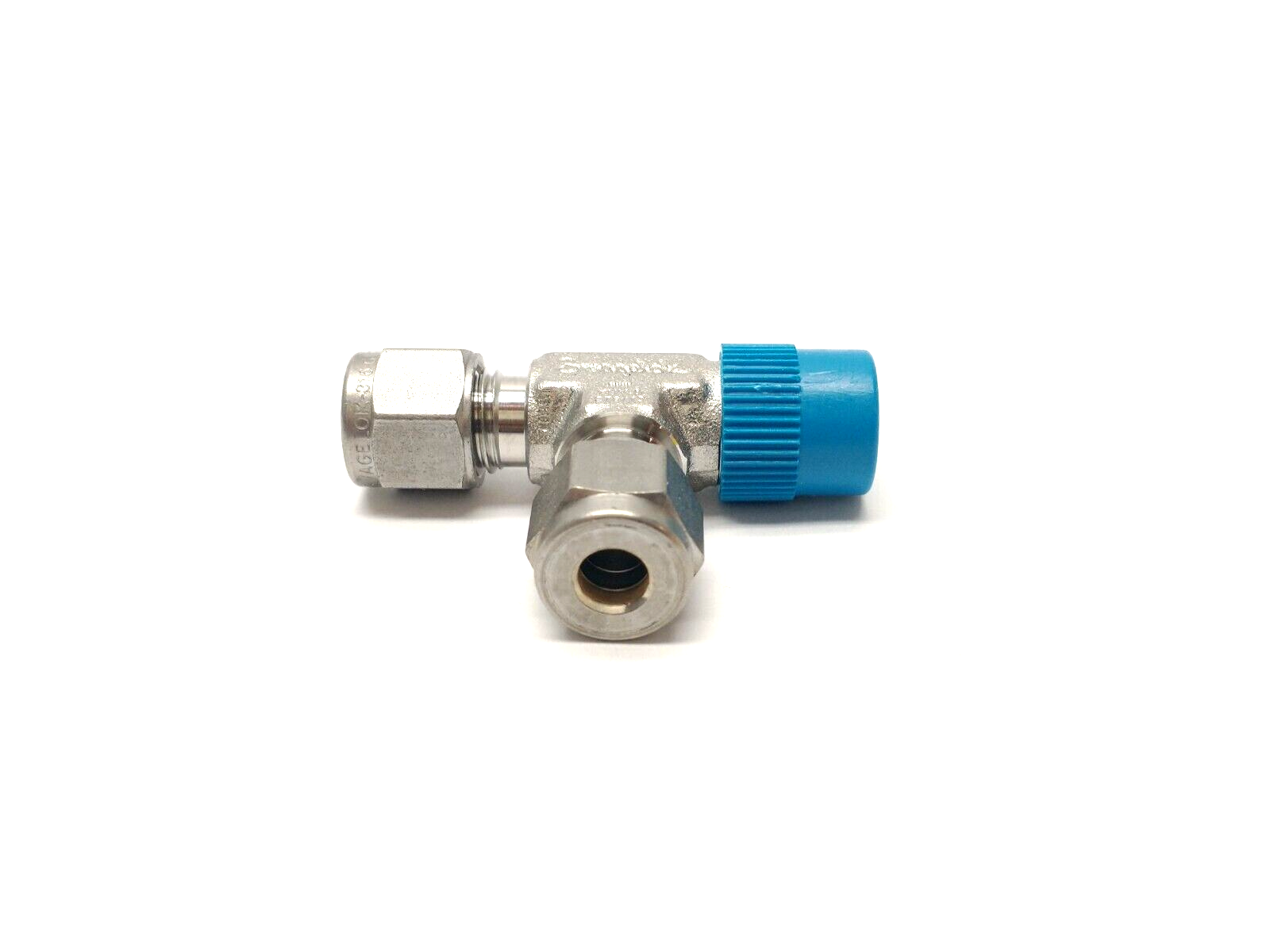 Swagelok SS-6M0-3-4TMT SS Male Run Tee Tube Fitting 6mm Tube x 1/4" NPT - Maverick Industrial Sales
