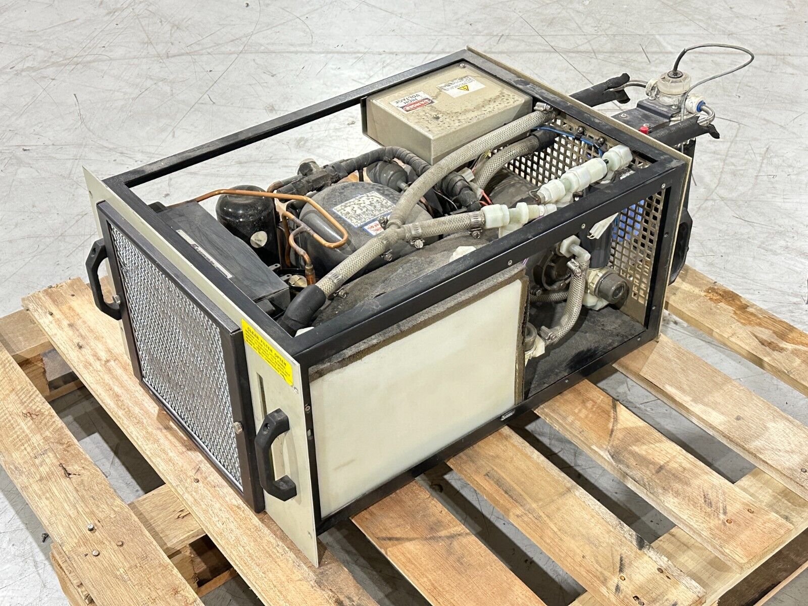 Alase Technologies Cooler For VersaScribe DP20 Copeland FTAH-A033-IAV-201 - For parts or not working - Maverick Industrial Sales