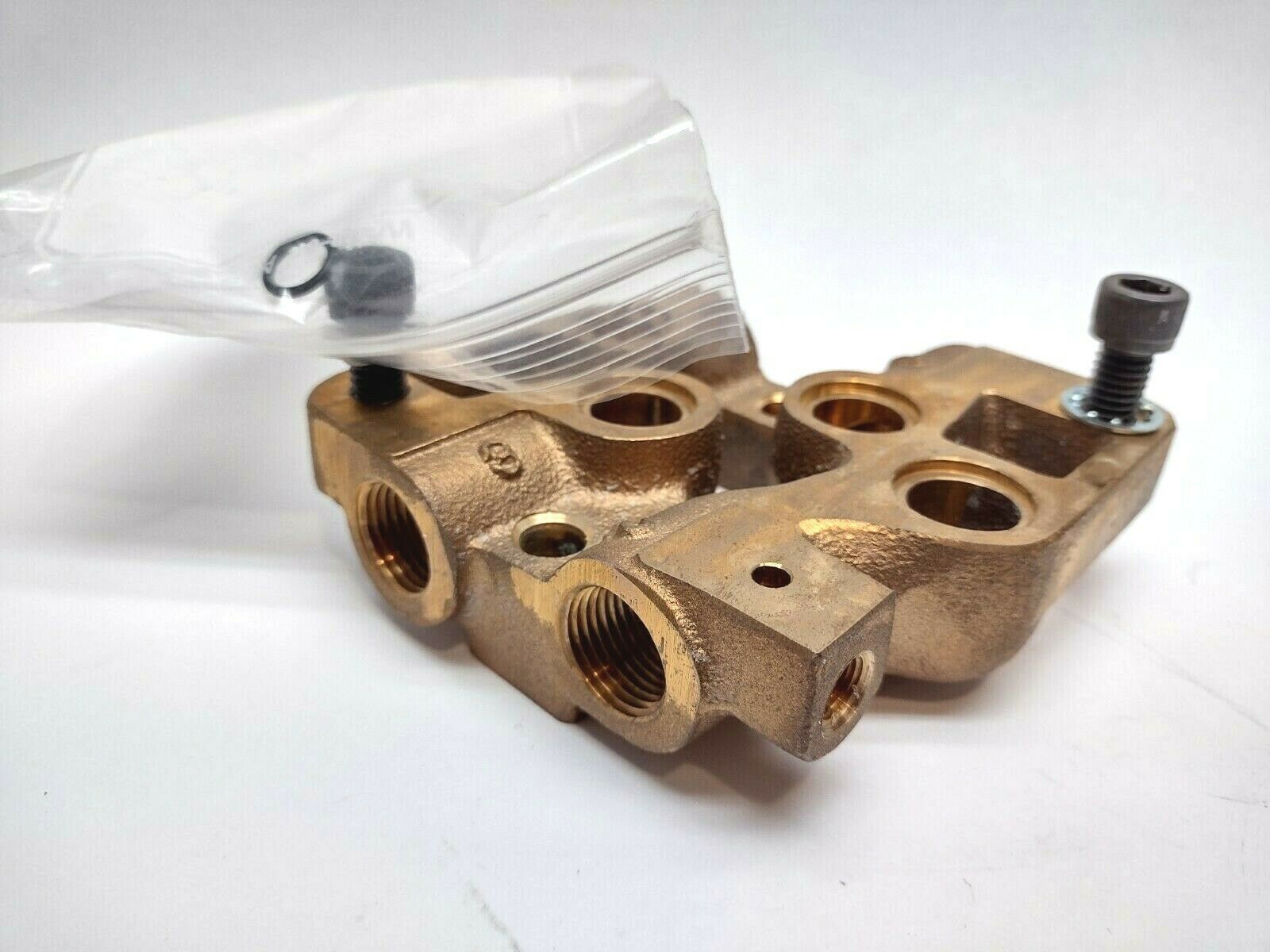 WVC-10484 | Rocon WVC-10484 Valve Manifold Kit N65992-04