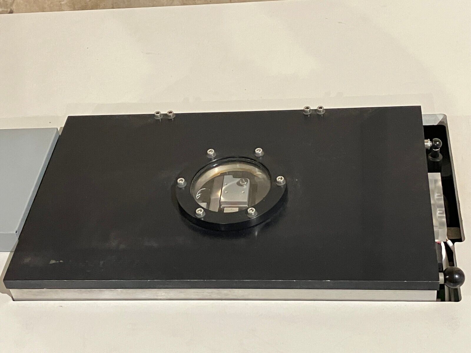 Crystal Plating Analyzer Qualifying Machine, Alcatel Ceramic, Transat CNA 300 - Maverick Industrial Sales