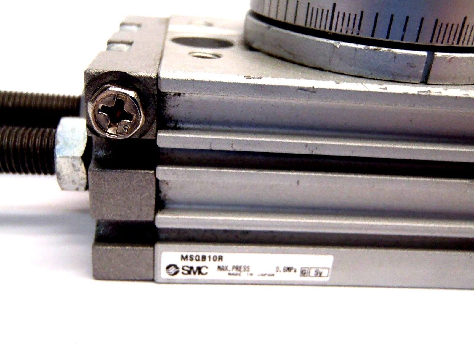SMC MSQB10R Compact Rotary Table 10mm Bore M5 x 0.8 Port - Maverick Industrial Sales