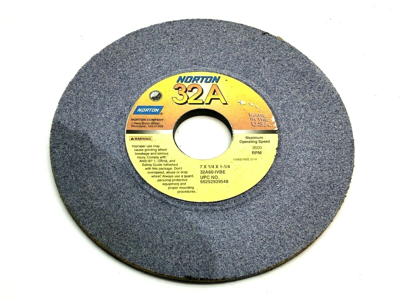 Norton 32A60-IVBE Grinding Wheels 1-1/4" Bore 3600 RPM LOT OF 5 - Maverick Industrial Sales