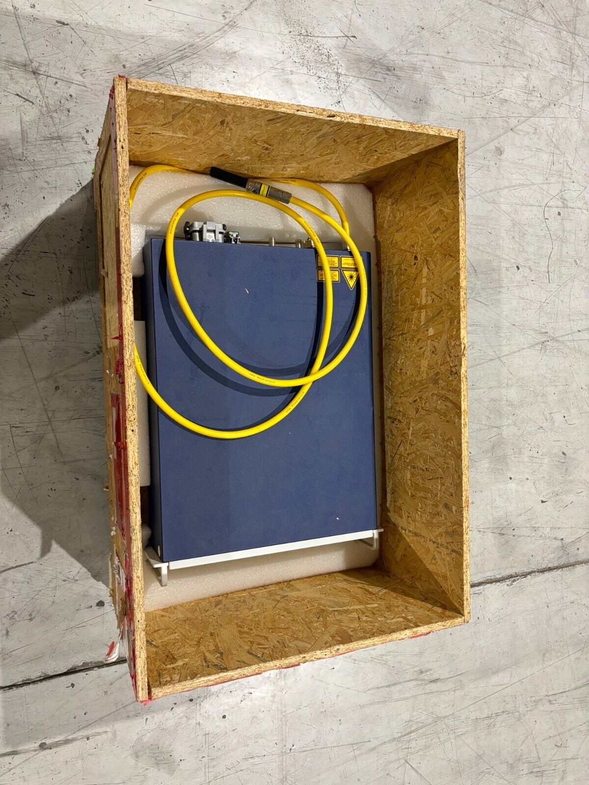 IPG Photonics Lasers YLR-400-WC Ytterbium Laser, 400W, 1600VA, (Aug. 2015) - Maverick Industrial Sales