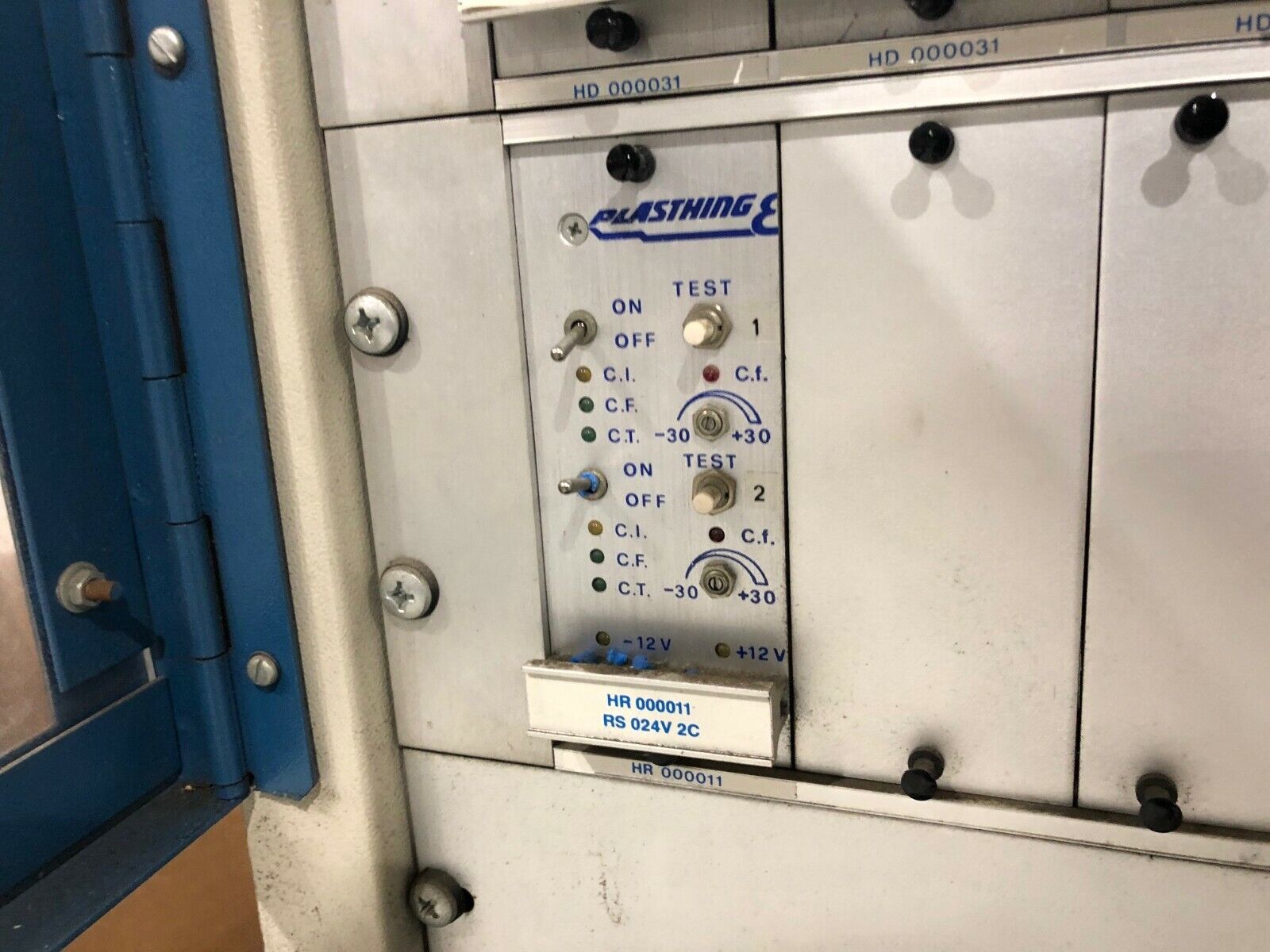 Plasthing Elettronica 3941 Anno 94 Temperature Controller System - Maverick Industrial Sales