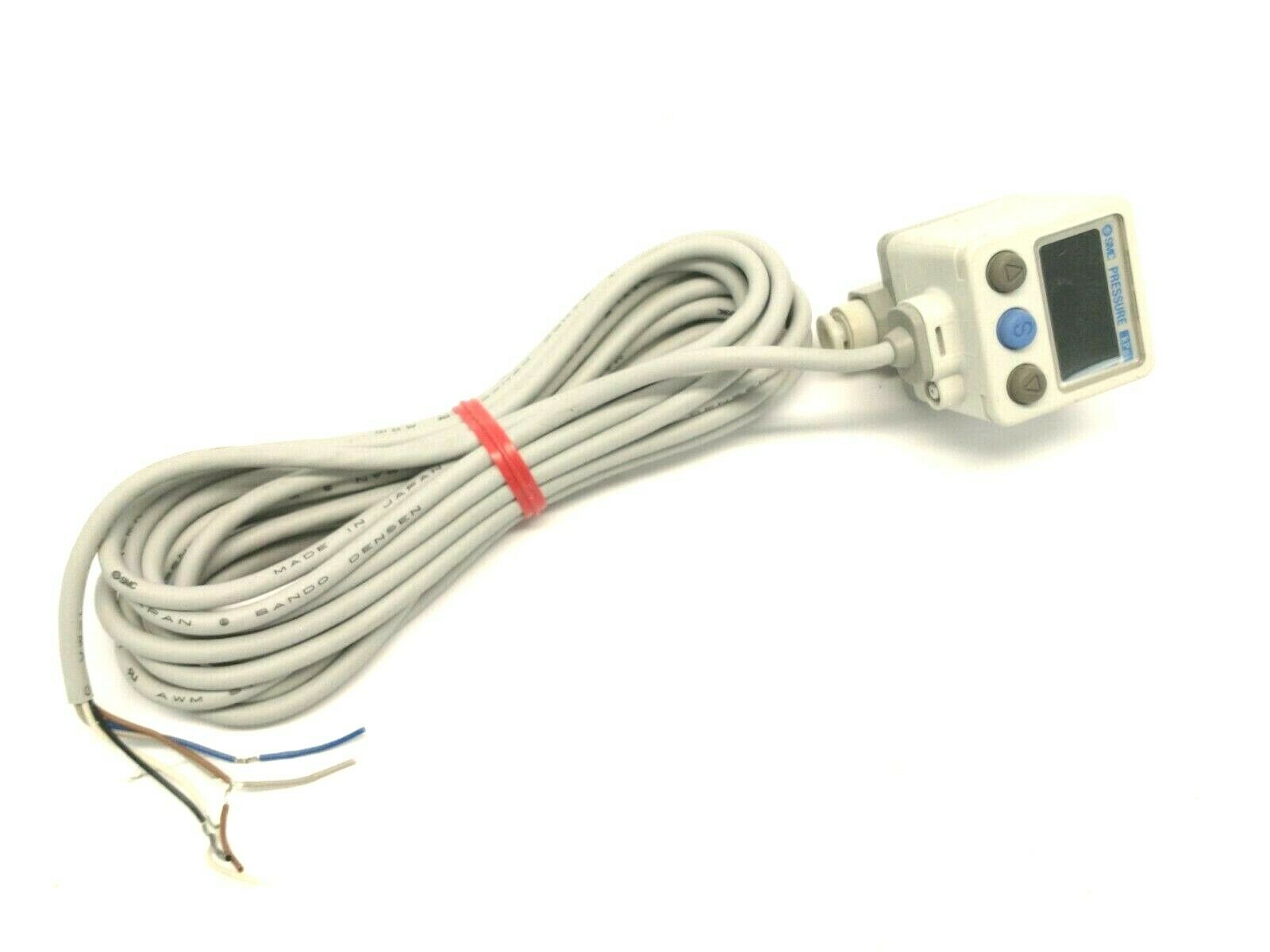 SMC ZSE40A-C4-T-X501 Digital Pressure Vacuum Switch 24 VDC 0-15 PSI - Maverick Industrial Sales