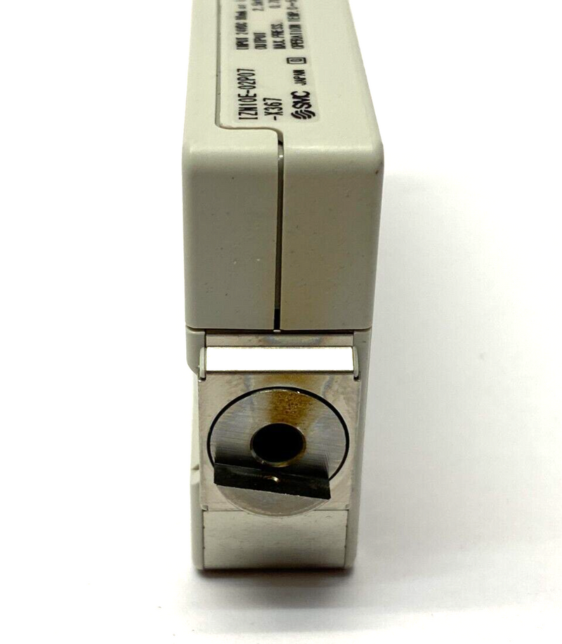 SMC IZN10E-02P07-X367 Ionizer Nozzle Type 24VDC Input 2.5kVAC Output - Maverick Industrial Sales