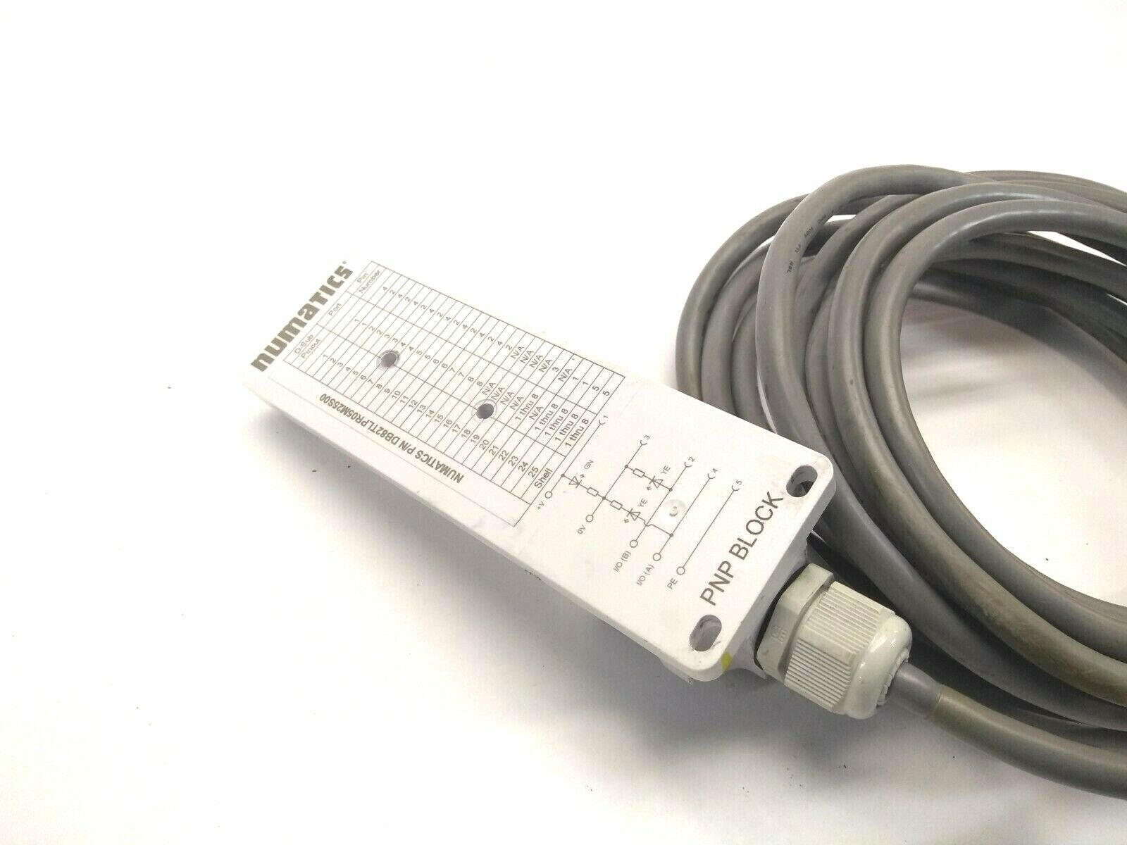 Numatics DB82TLPR05M25S00 Distribution Box 8 Port - Maverick Industrial Sales