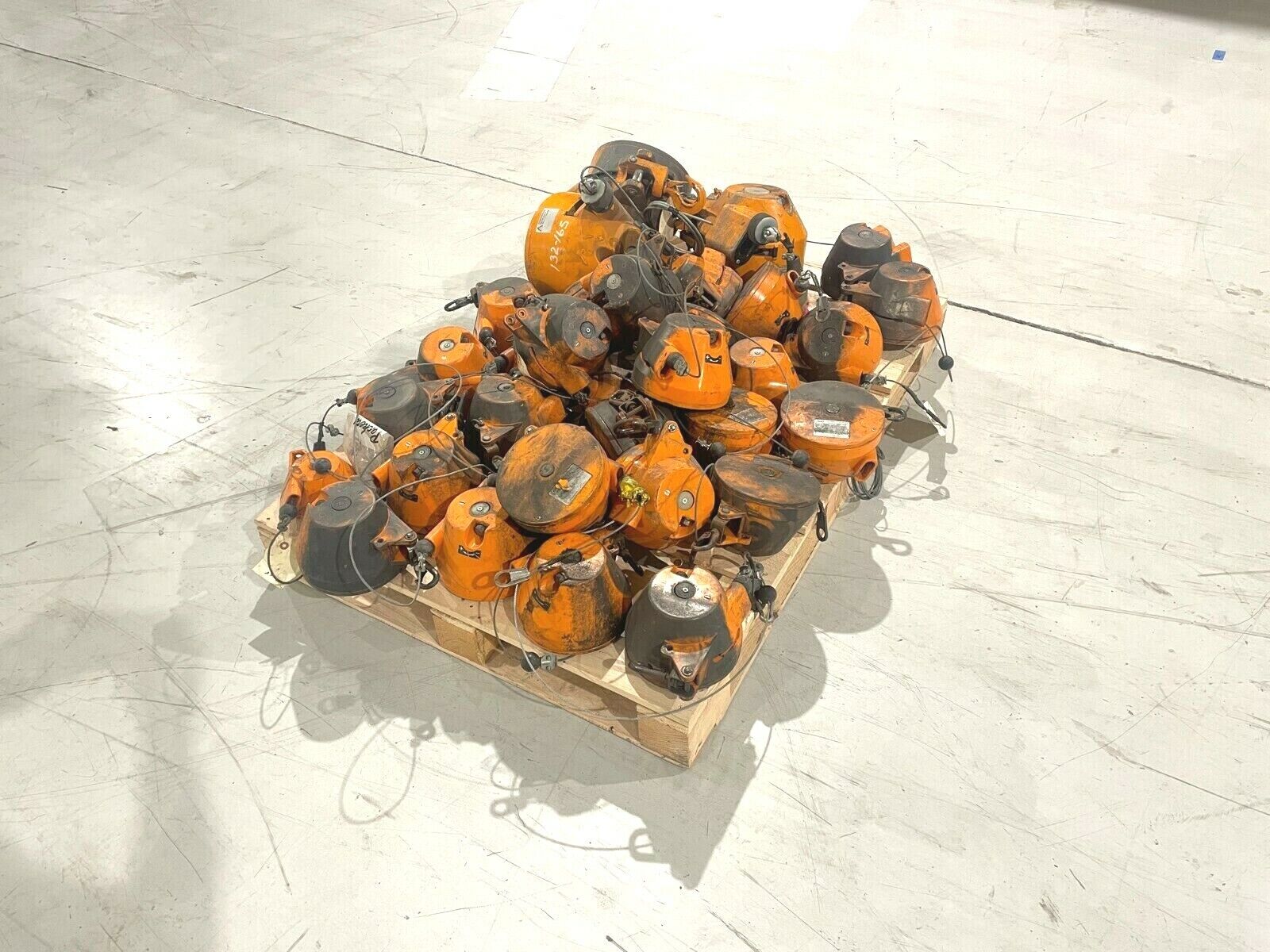 Packers Kromer Zero Gravity Tool Balancer Various Load Range LOT OF 32 BALANCERS - Maverick Industrial Sales