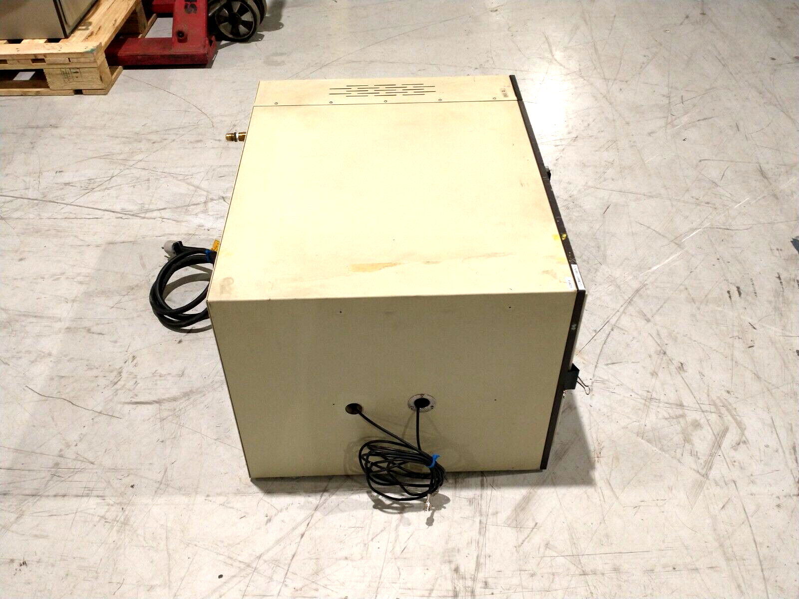 Sun Electronic Systems EC12 Rev. D Environmental Temperature Test Chamber 120V - Maverick Industrial Sales