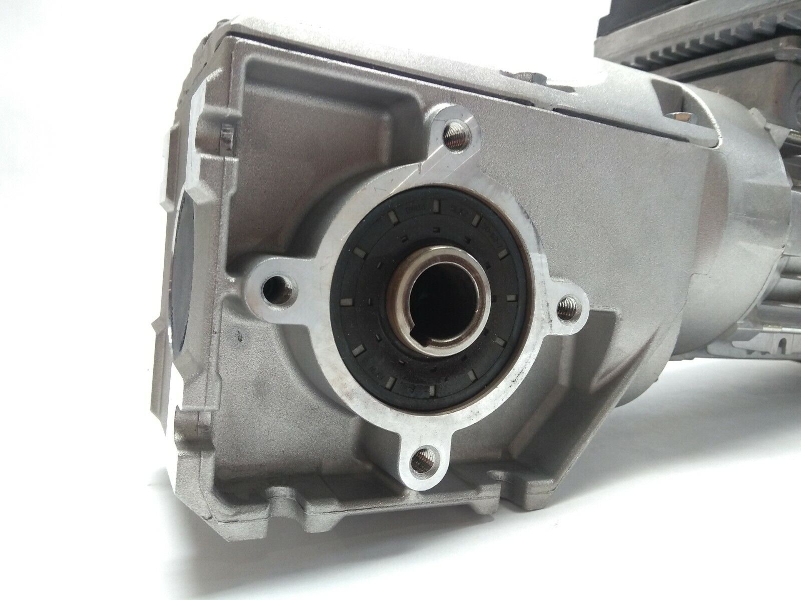 MSEMAXX063-42C1L | Lenze G50BB111MHAR2C MSEMAXX063-42C1L Gearmotor