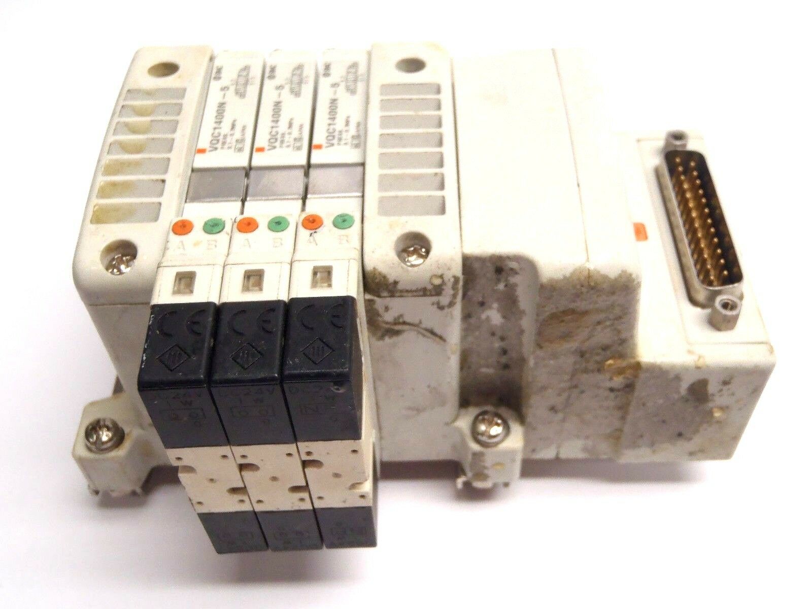 SMC Manifold Assembly W/ VQC1400N-5 Press 0.1-0.7MPa - Maverick Industrial Sales