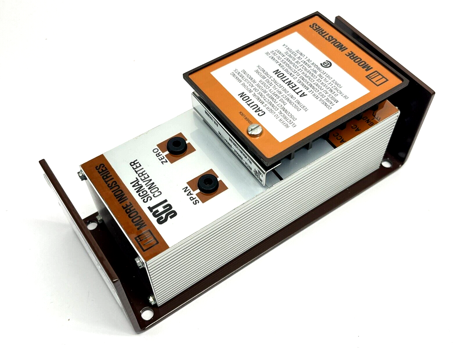 SCT/4-20mA/4-20mA/117AC UB | Moore Industries SCT Signal Converter - New – Open box - Maverick Industrial Sales
