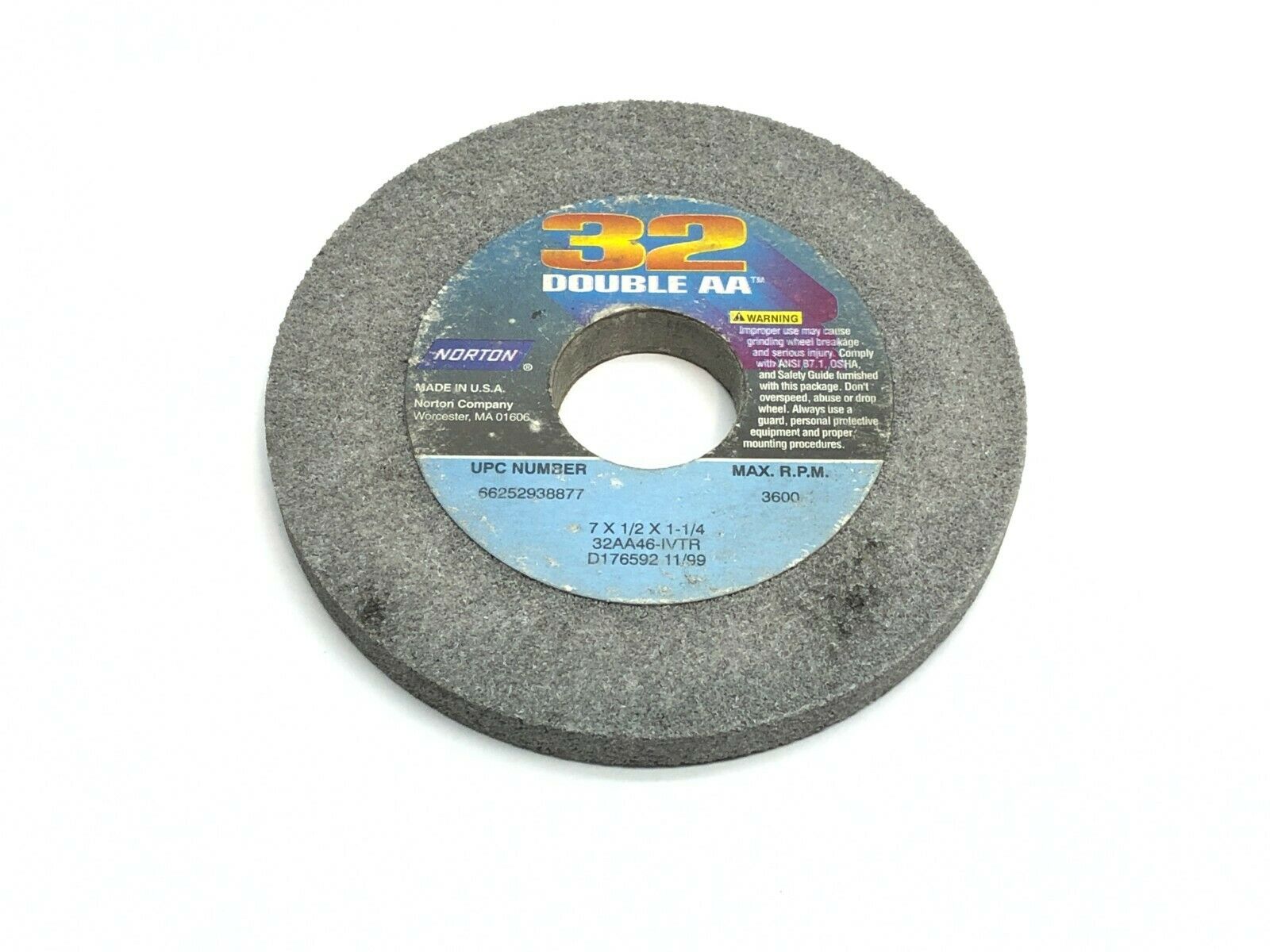 Norton 32AA46-IVTR Grinding Wheels 1-1/4" Bore 3600 RPM LOT OF 5 - Maverick Industrial Sales