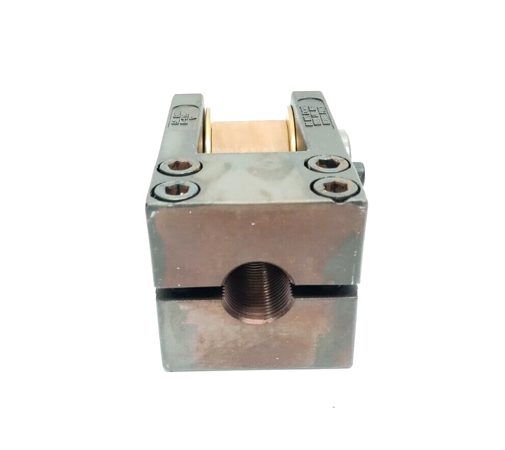 E&E E-4715 Metric Cylinder Clevis 13100Lbs Max - Maverick Industrial Sales
