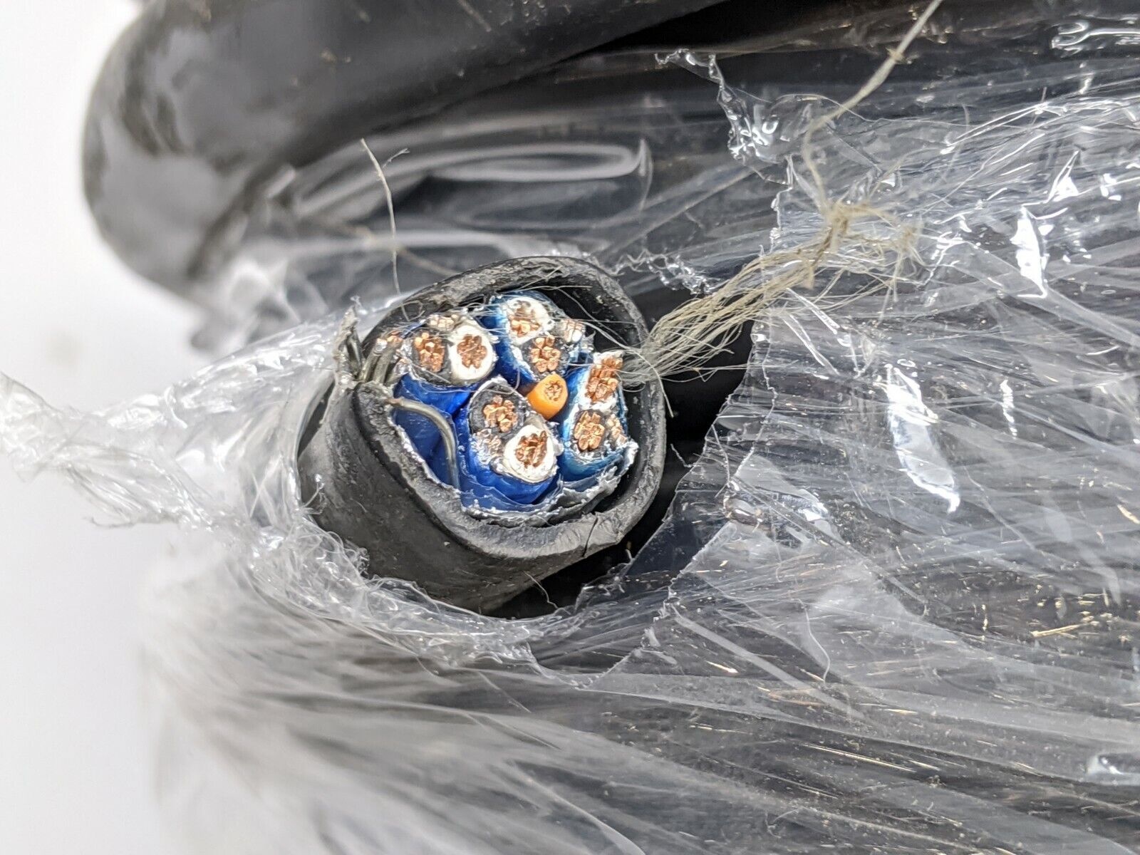 Alpha Wire 5620B 1604 E63656 Power Limited Circuit Cable 16AWG 8 Cond 100' Foot - New – Open box - Maverick Industrial Sales