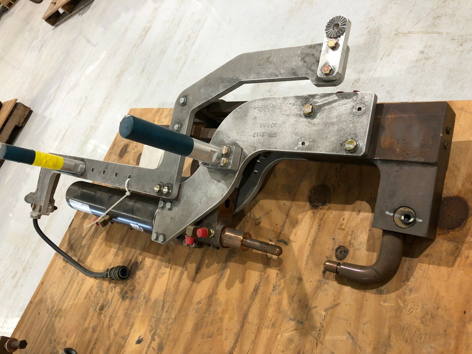 TG Systems GTS-2147 Robot Welding Pinch Spot Weld Gun Welder Milco - Maverick Industrial Sales