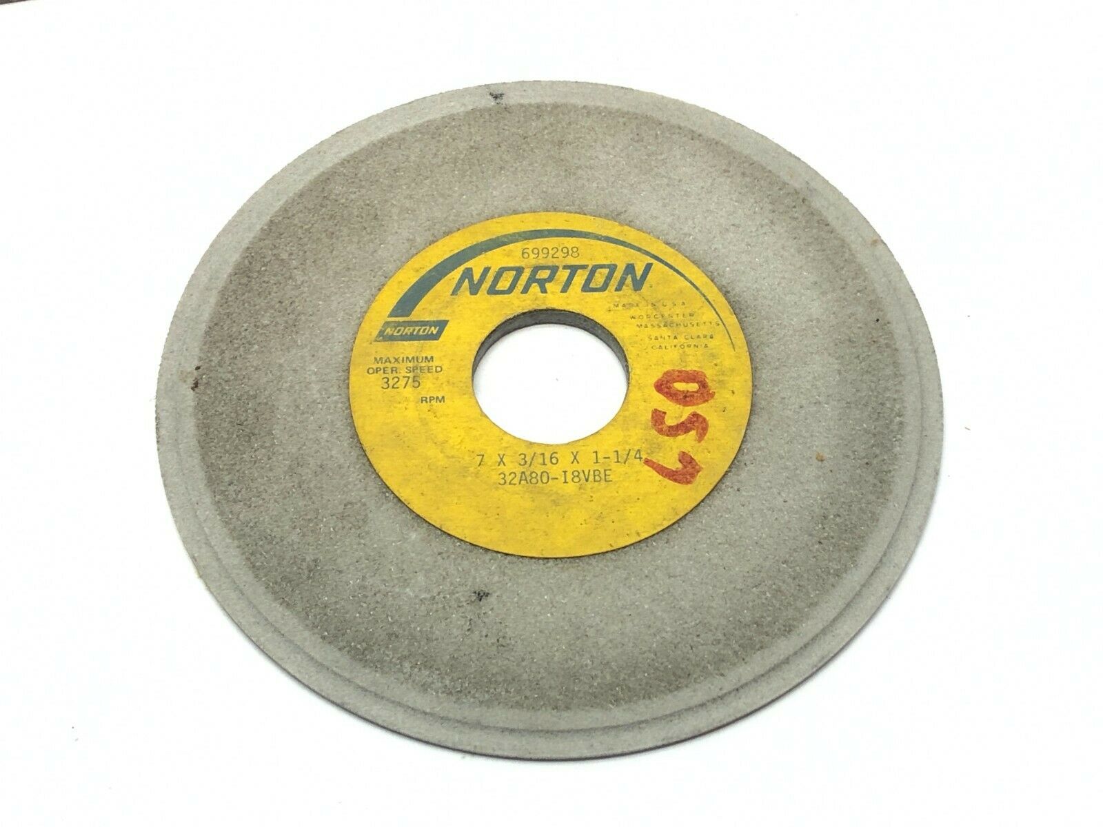 Norton 32A80-I8VBE Grinding Wheels 1-1/4" Bore 3600 RPM LOT OF 5 - Maverick Industrial Sales