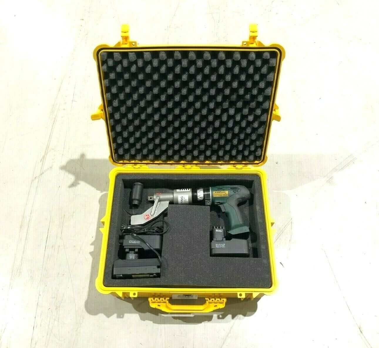 New World Technologies RAD-75NX B-Rad Series 18V Cordless Torque Wrench - Maverick Industrial Sales