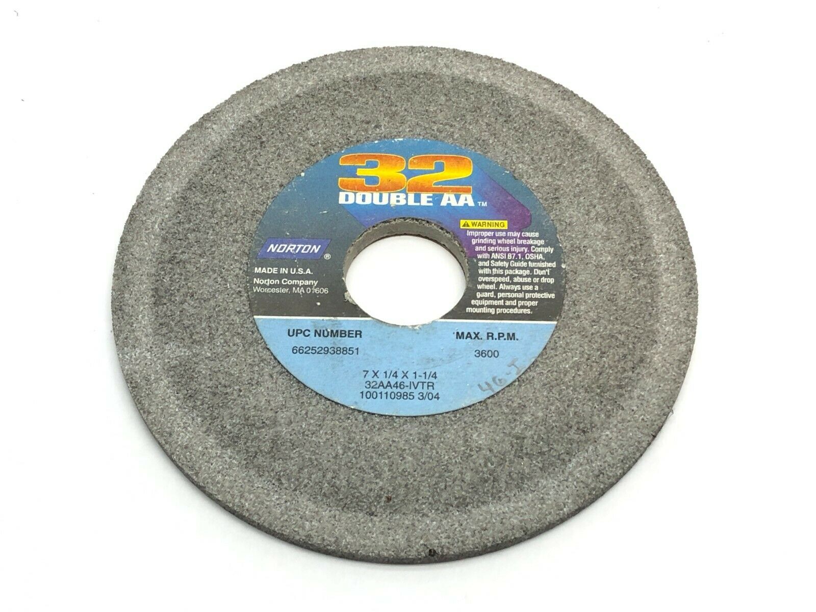 Norton 32AA46-IVTR Grinding Wheels 1-1/4" Bore 3600 RPM LOT OF 5 - Maverick Industrial Sales