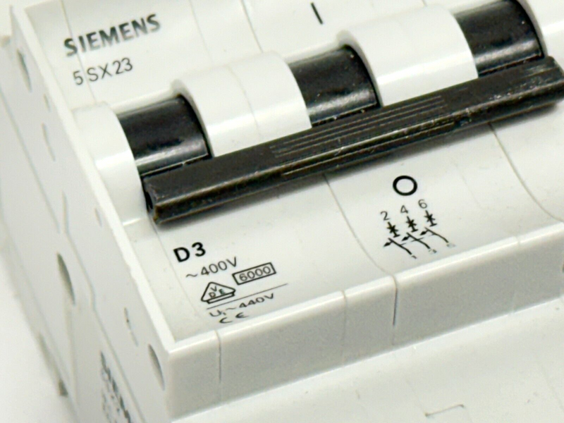 Siemens 5SX23-D3 Circuit Breaker 3A 400V 3-Pole - Maverick Industrial Sales