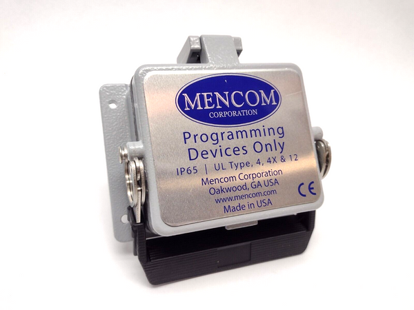 Mencom DCH1-RJ45-R-32 Panel Interface Connector With China 10AMP Outlet RJ45 3A - Maverick Industrial Sales