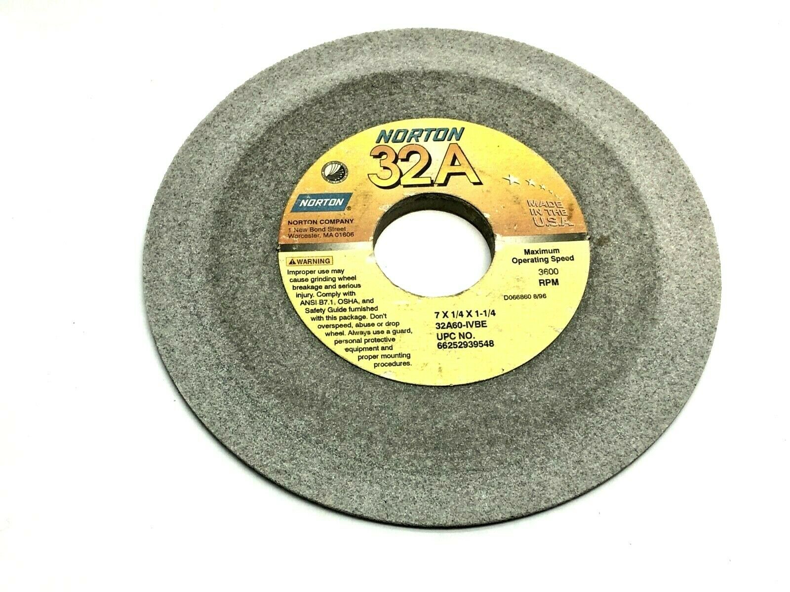 Norton 32A60-IVBE Grinding Wheels 1-1/4" Bore 3600 RPM LOT OF 5 - Maverick Industrial Sales