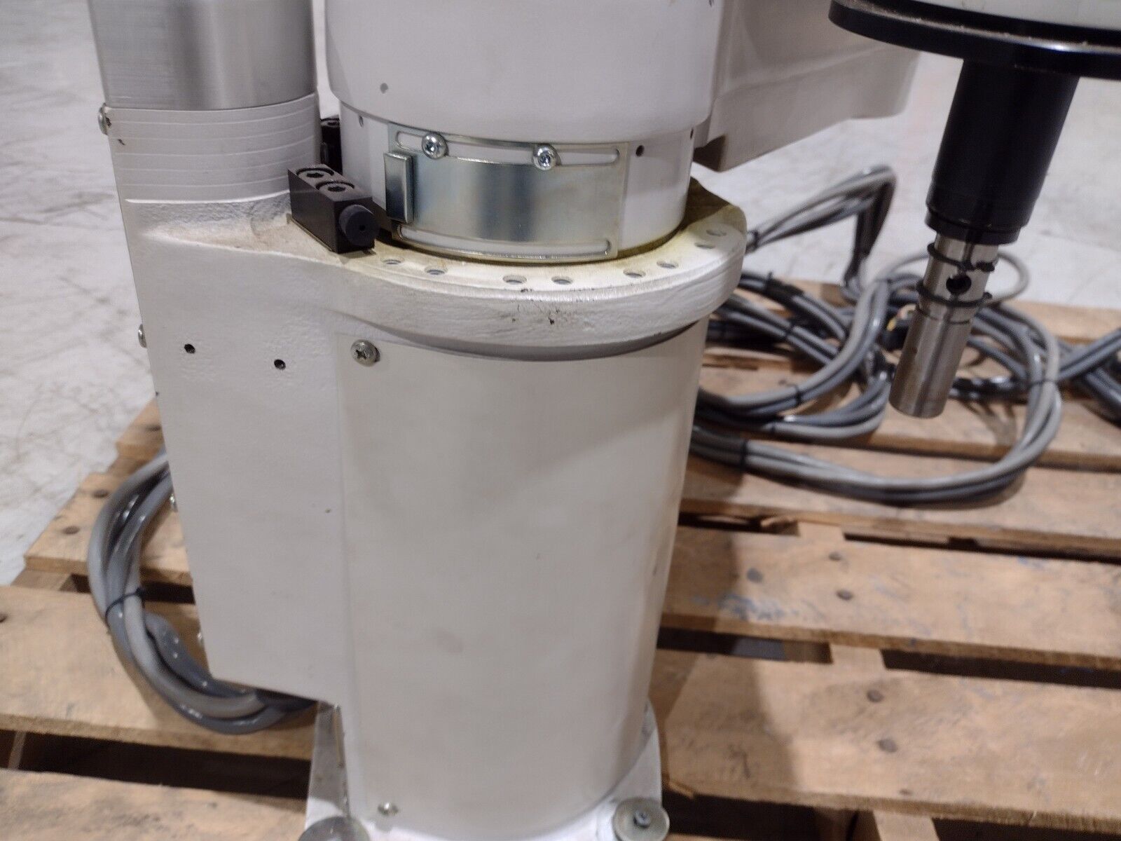Yamaha YK500X High Speed Scara Robot SER KN4-2Y5759 - Maverick Industrial Sales