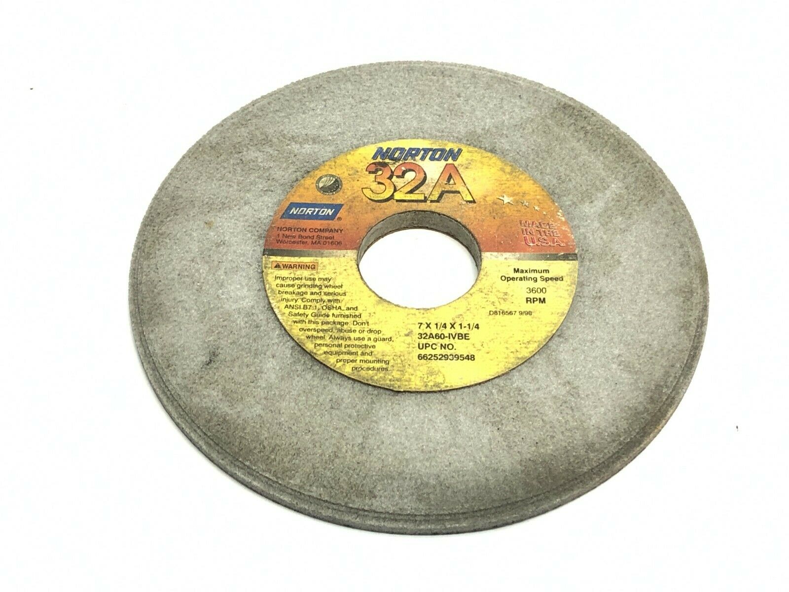 Norton 32A60-IVBE Grinding Wheels 1-1/4" Bore 3600 RPM LOT OF 5 - Maverick Industrial Sales