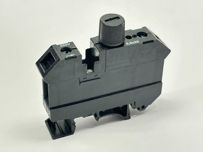 Phoenix Contact UK10-DREHSI Fuse Modular Terminal Block 6,3x32 3005507 - Maverick Industrial Sales