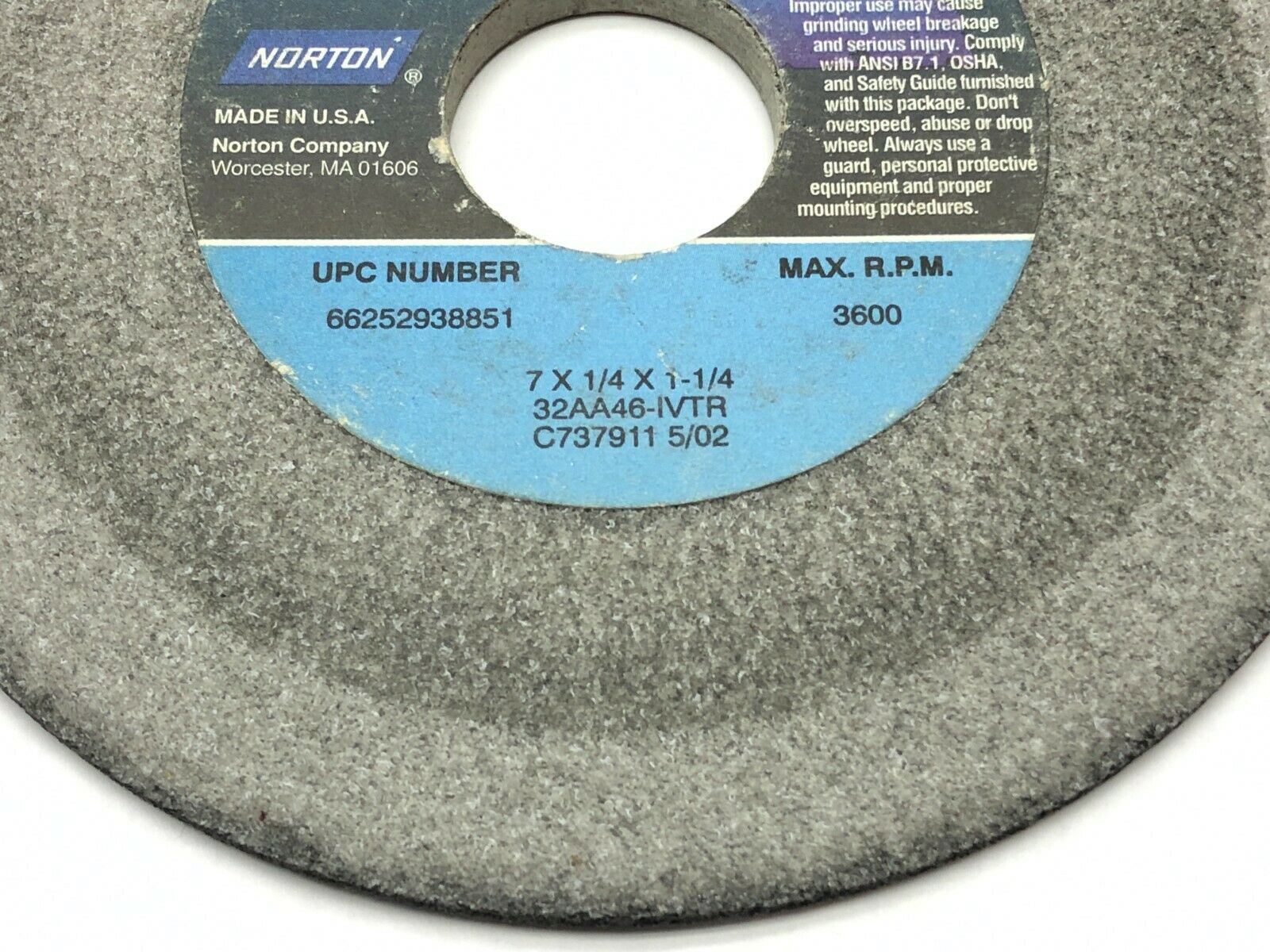 Norton 32AA46-IVTR Grinding Wheels 1-1/4" Bore 3600 RPM LOT OF 5 - Maverick Industrial Sales