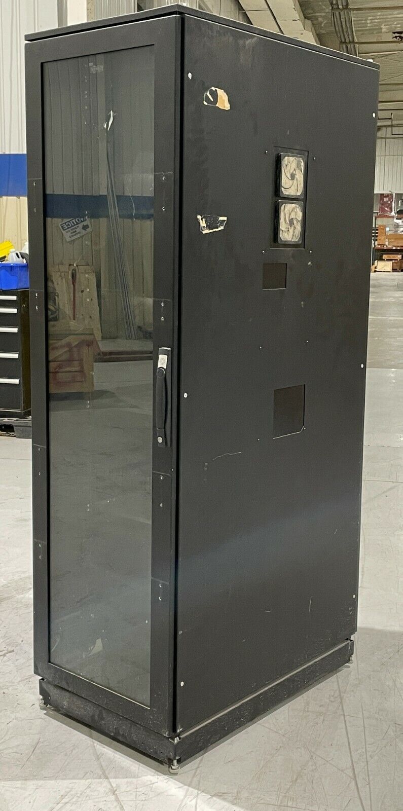 Black Box ClimateCab RM5000A-R3 Server Data Cabinet 84" H x 23.94" W x 39.5" D - Maverick Industrial Sales