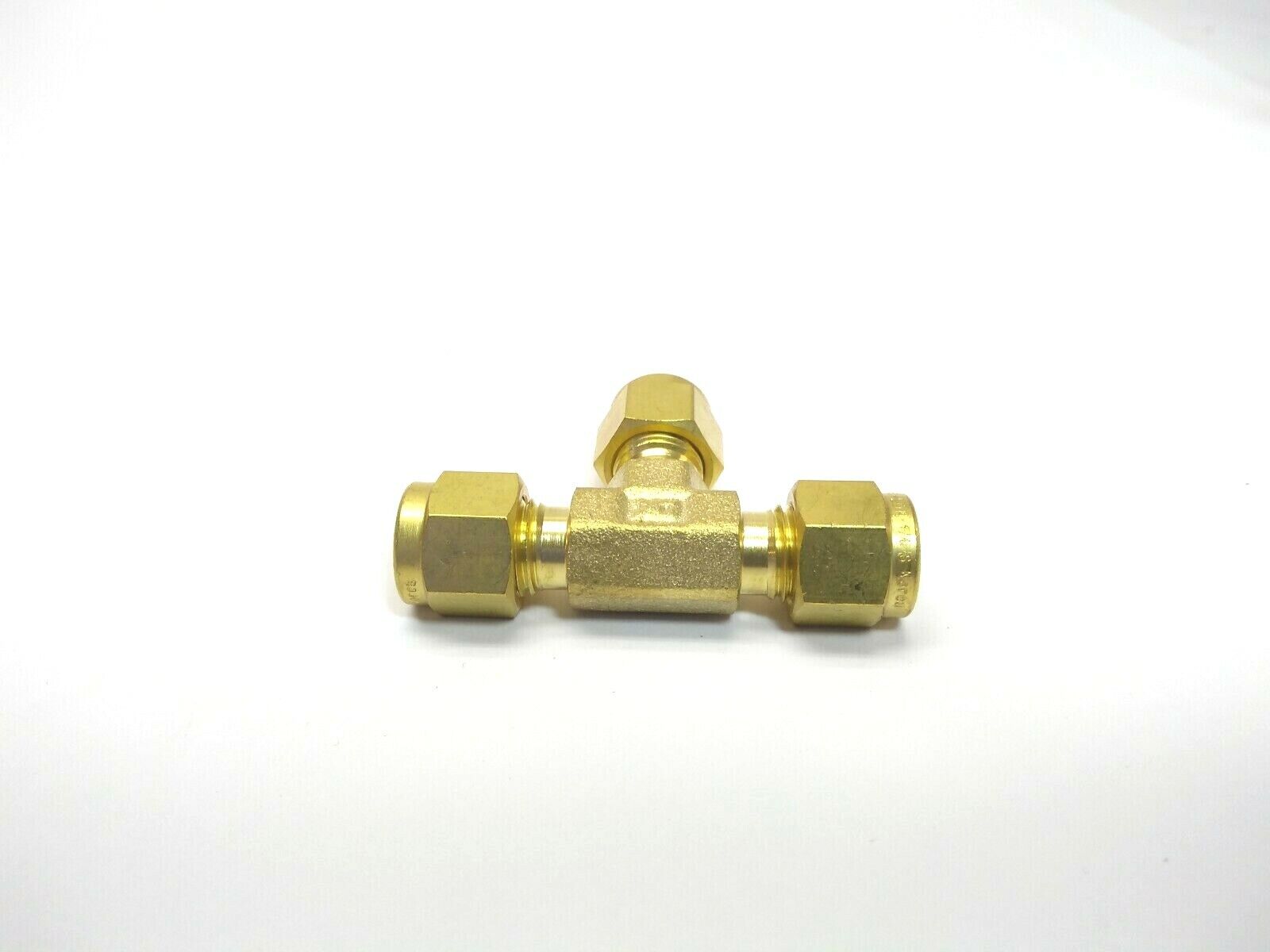 DK-Lok DT-4-B Brass 1/4" Union Tee Fitting - Maverick Industrial Sales