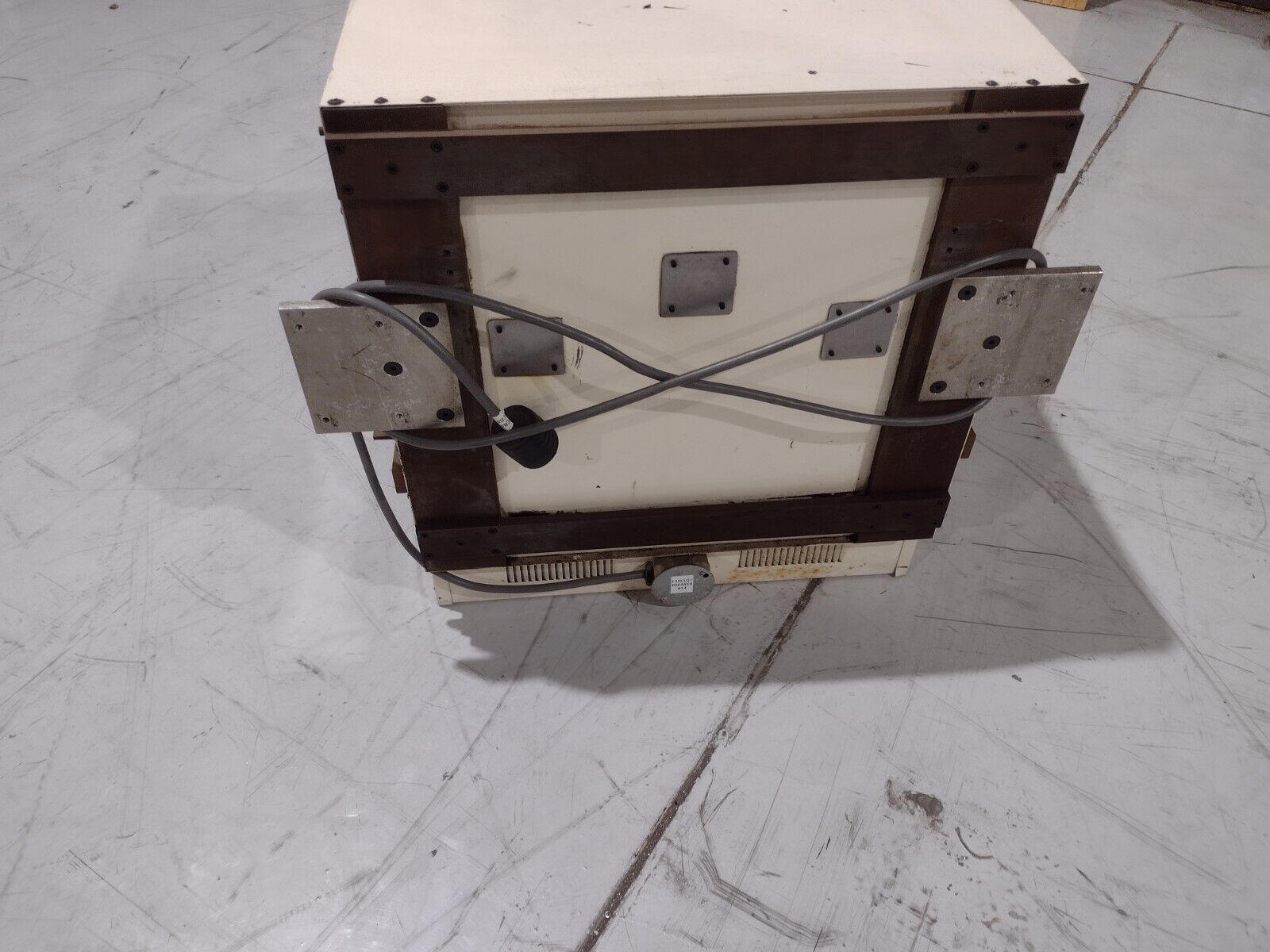 Blue M OV-18C Benchtop Lab Oven 240V 1PH 100F/38C- 550F/288C 1.9KW With Max Set - Maverick Industrial Sales