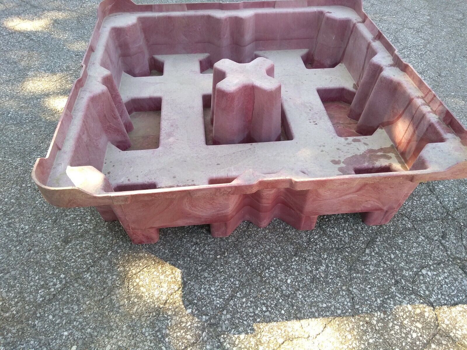 ULTRA -Spill King | Ultra-Spill King Containment Sump for Drum Pallets No Drain 85 Gallon Capacity - Used - Maverick Industrial Sales