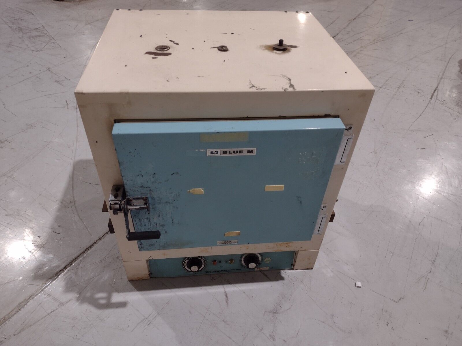 Blue M OV-18C Benchtop Lab Oven 240V 1PH 100F/38C- 550F/288C 1.9KW With Max Set - Maverick Industrial Sales