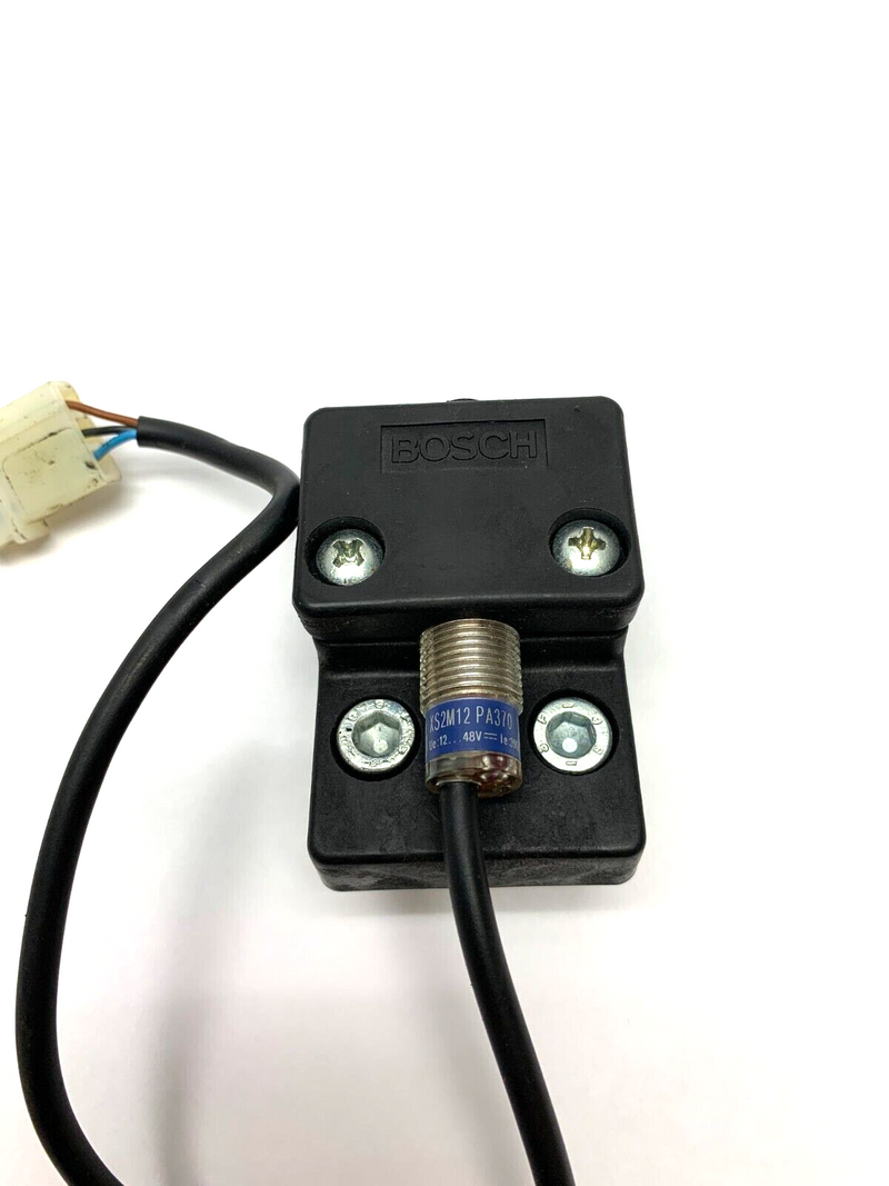 Telemecanique XS2M12PA370 Inductive Proximity Sensor w/ Bosch U0224 Bracket - Maverick Industrial Sales