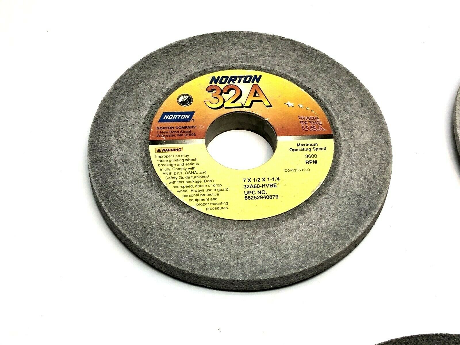 Norton 32A60-HBVE Grinding Wheels 1-1/4" Bore 3600 RPM LOT OF 5 - Maverick Industrial Sales