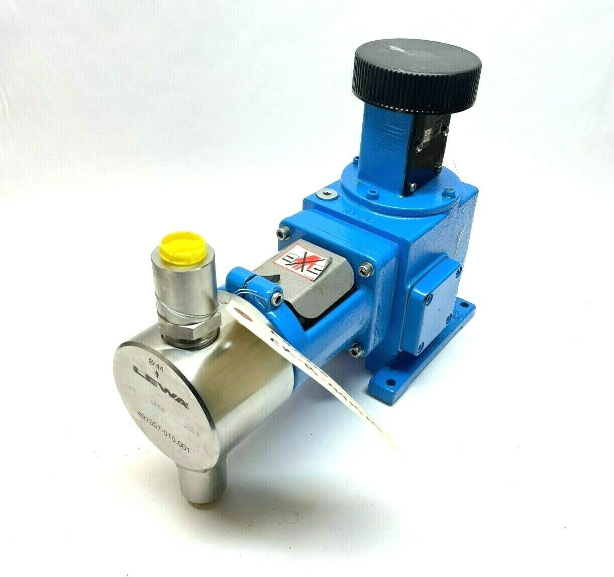 Lewa EK1 Ecoflow Diaphragm Metering Dosing Pump, 15mm Stroke, 2 kN Thrust (2007) - Maverick Industrial Sales