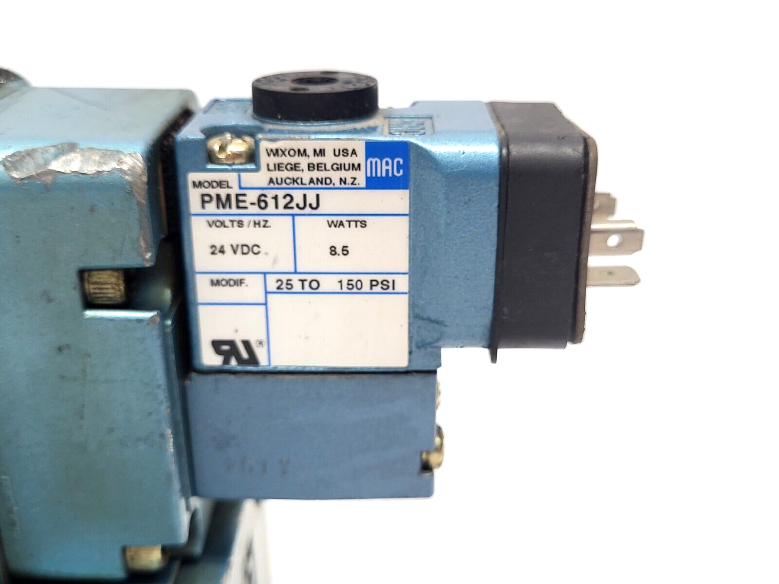 MAC Valves MM-A2B-231 Manifold w/ MV-A2B-A141-PM-6111JC9 Solenoid Valve - Maverick Industrial Sales