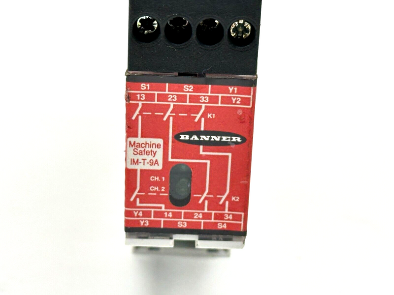 Banner IM-T-9A Light Curtain Safety Relay Module 61425 MISSING CONNECTOR - Maverick Industrial Sales