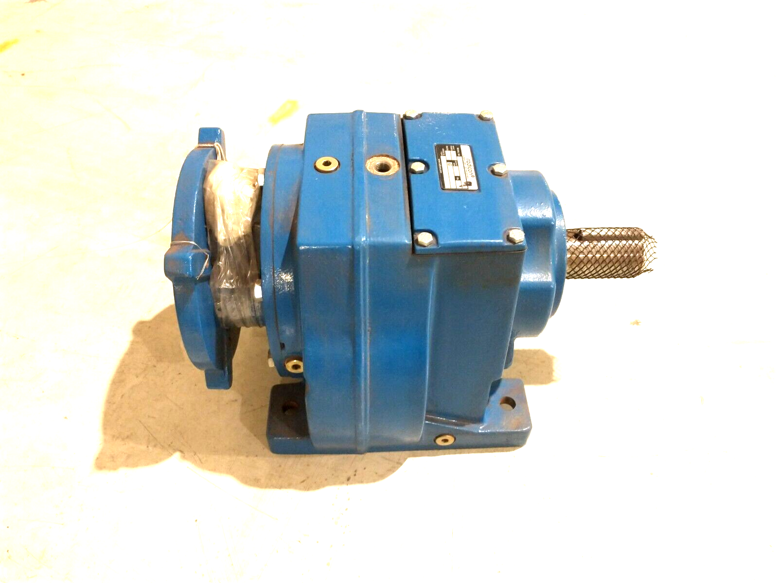 Radicon M082218.BANQ1 Helical In-Line Gear Reducer For NEMA Motor 18:1 Ratio - Maverick Industrial Sales