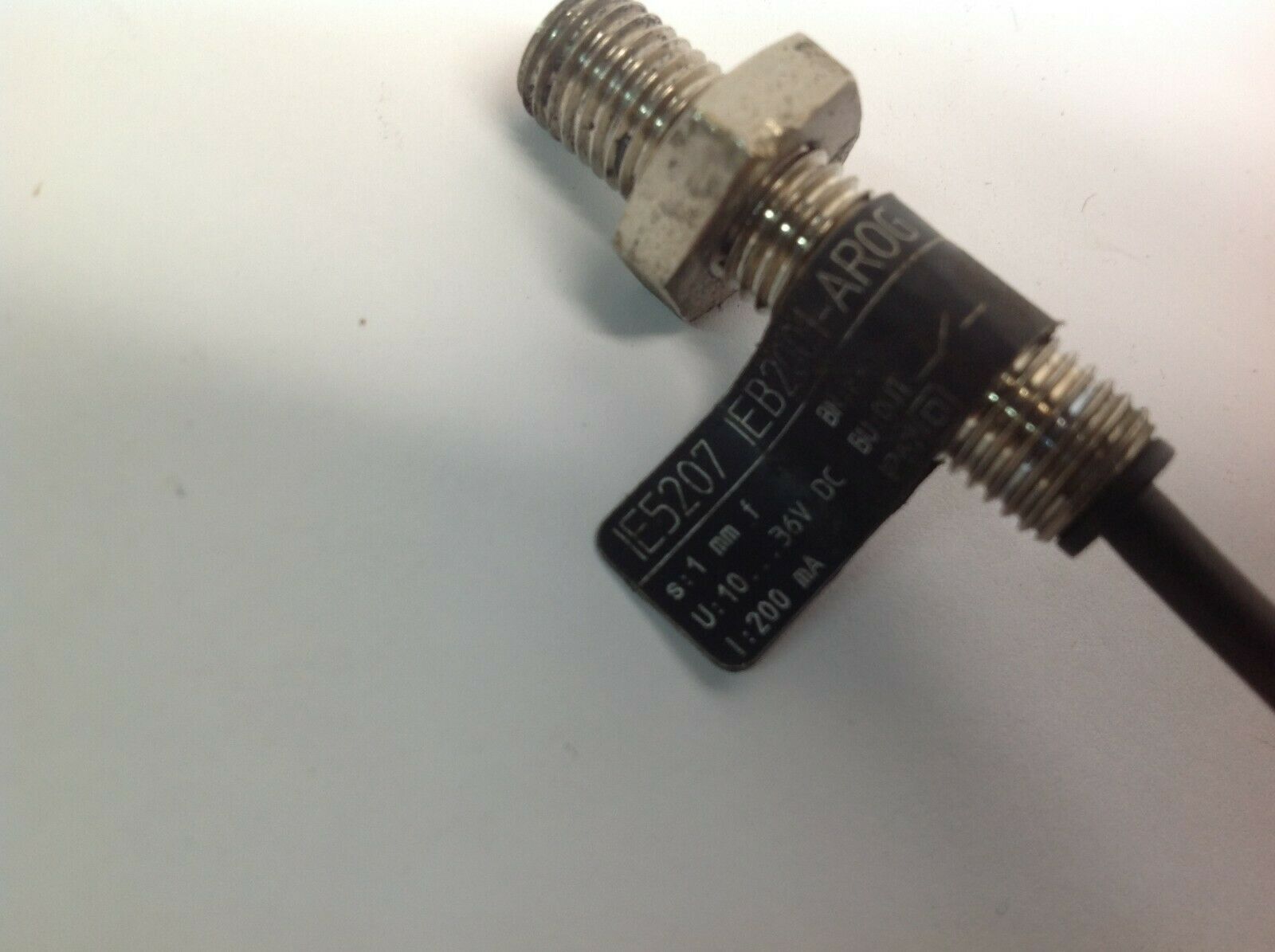 IFM Efector IE5207 IEB2001-AROG Inductive Sensor - Maverick Industrial Sales