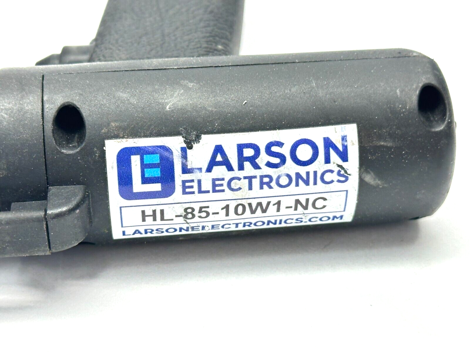 Larson HL-85-10W1-NC Pistol Grip Style LED Light 12VDC 9-48VDC Plug HANDLE ONLY - For parts or not working - Maverick Industrial Sales
