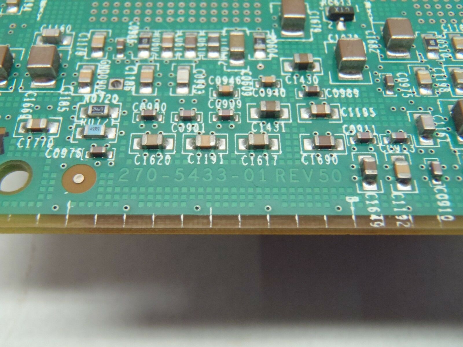 Sun Microsystems 5500-02 REV 50 270-5433-01 CPU - Maverick Industrial Sales