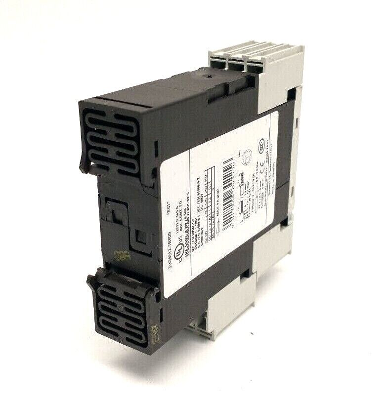 Siemens 3UG4512-1BR20 Analog Monitoring Relay CHIPPED DIN RAIL MOUNT - Maverick Industrial Sales